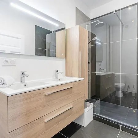 Plumeria - Grand 75m2 - Au Calme Et Jardin - Proche Gare, Nouvelle - Parking Public Gratuit - 2 - 4 Lits Séparés Apartamento