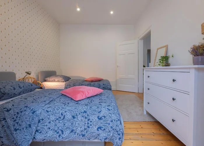 Plumeria - Grand 75m2 Calme Avec Jardin Ideal Familles Et Pros - 2 - 4 Lits Separes - Parking Gratuit Apartment *