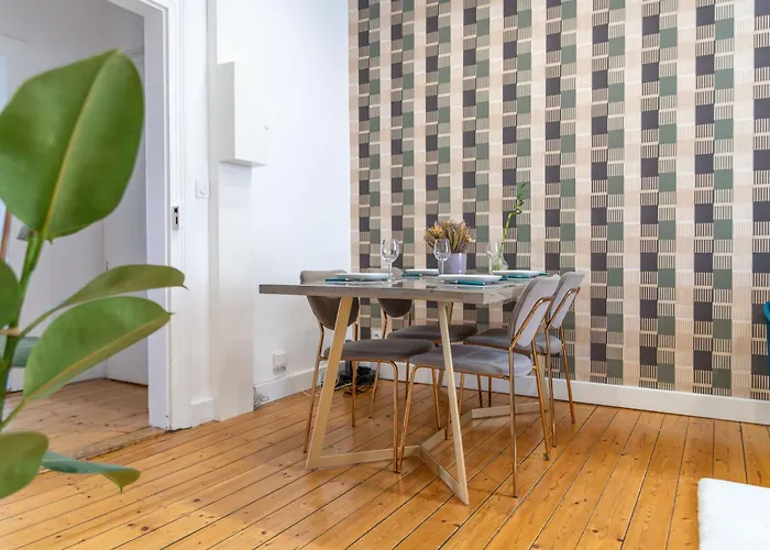 Plumeria - Grand 75m2 - Au Calme Avec Jardin - Ideal Famille Ou Groupe De Travailleurs - Parking Public Gratuit - 2 - 4 Lits Separes Apartmán